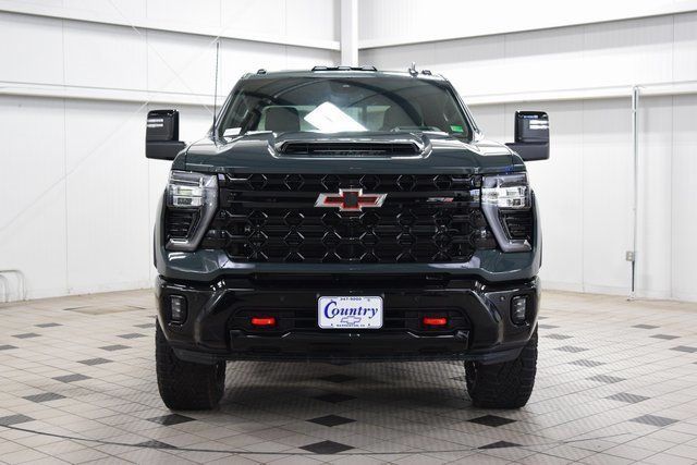 2026 Chevrolet Silverado 2500HD 4WD Crew Cab 159" ZR2 - 22907513 - 1
