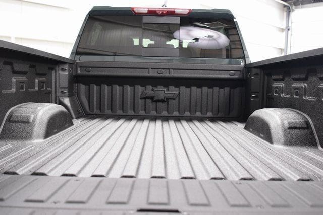 2026 Chevrolet Silverado 2500HD 4WD Crew Cab 159" ZR2 - 22907513 - 28