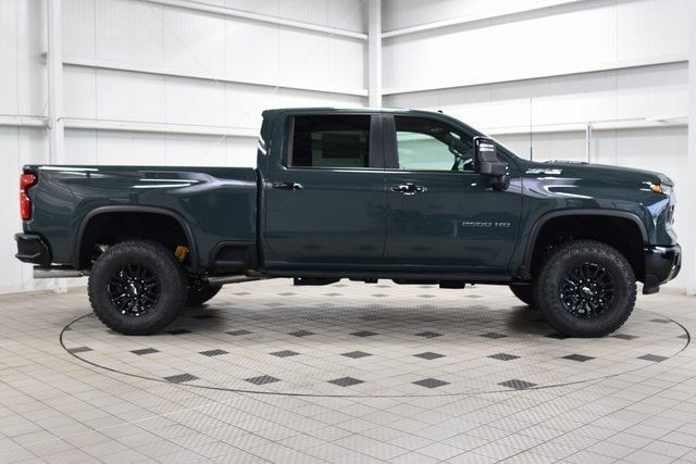 2026 Chevrolet Silverado 2500HD 4WD Crew Cab 159" ZR2 - 22907513 - 8