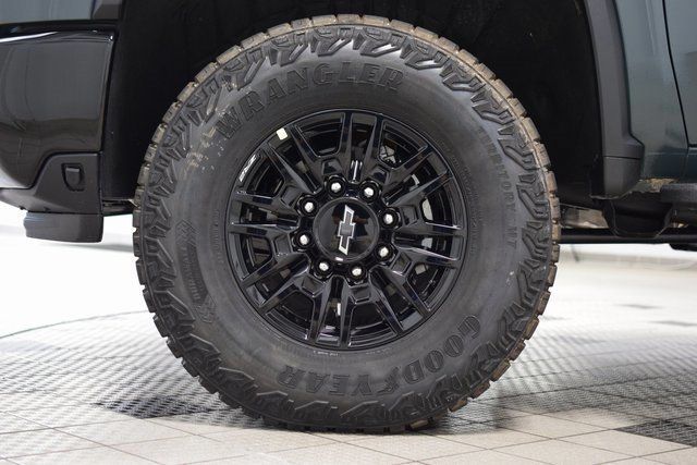 2026 Chevrolet Silverado 2500HD 4WD Crew Cab 159" ZR2 - 22995479 - 31