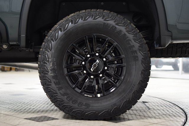 2026 Chevrolet Silverado 2500HD 4WD Crew Cab 159" ZR2 - 22995479 - 32