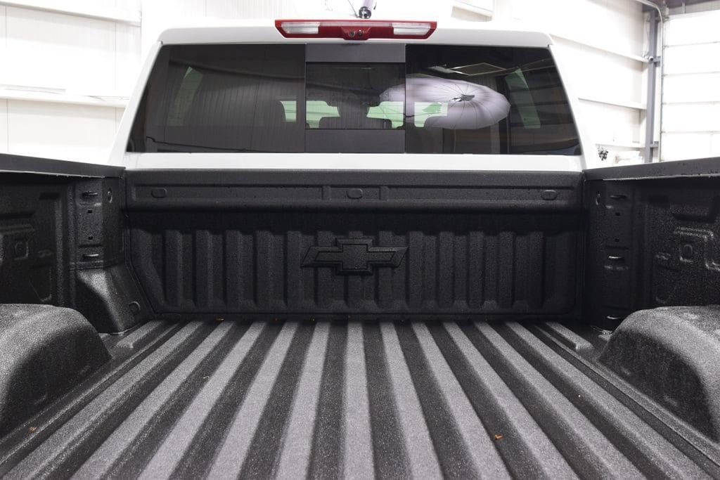 2026 Chevrolet Silverado 2500HD 4WD Crew Cab 159" ZR2 - 23012333 - 28