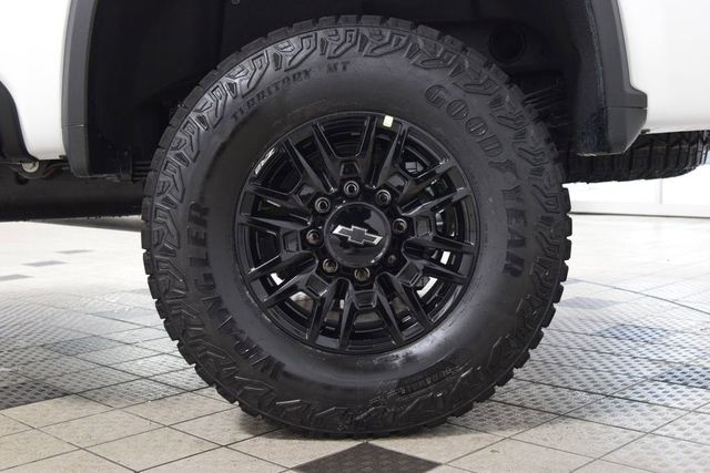 2026 Chevrolet Silverado 2500HD 4WD Crew Cab 159" ZR2 - 23012333 - 30