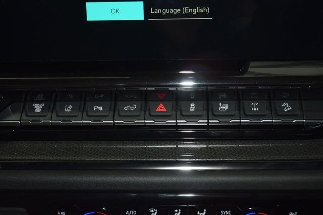 2026 Chevrolet Silverado 2500HD 4WD Crew Cab 159" ZR2 - 23012333 - 36