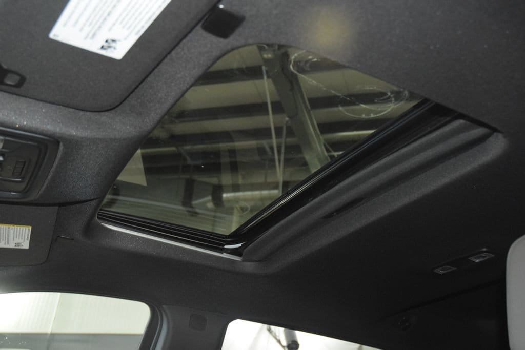 2026 Chevrolet Silverado 2500HD 4WD Crew Cab 159" ZR2 - 23012333 - 56