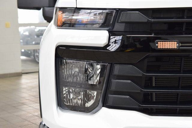 2026 Chevrolet Silverado 2500HD 4WD Crew Cab 172" Work Truck - 23012331 - 5