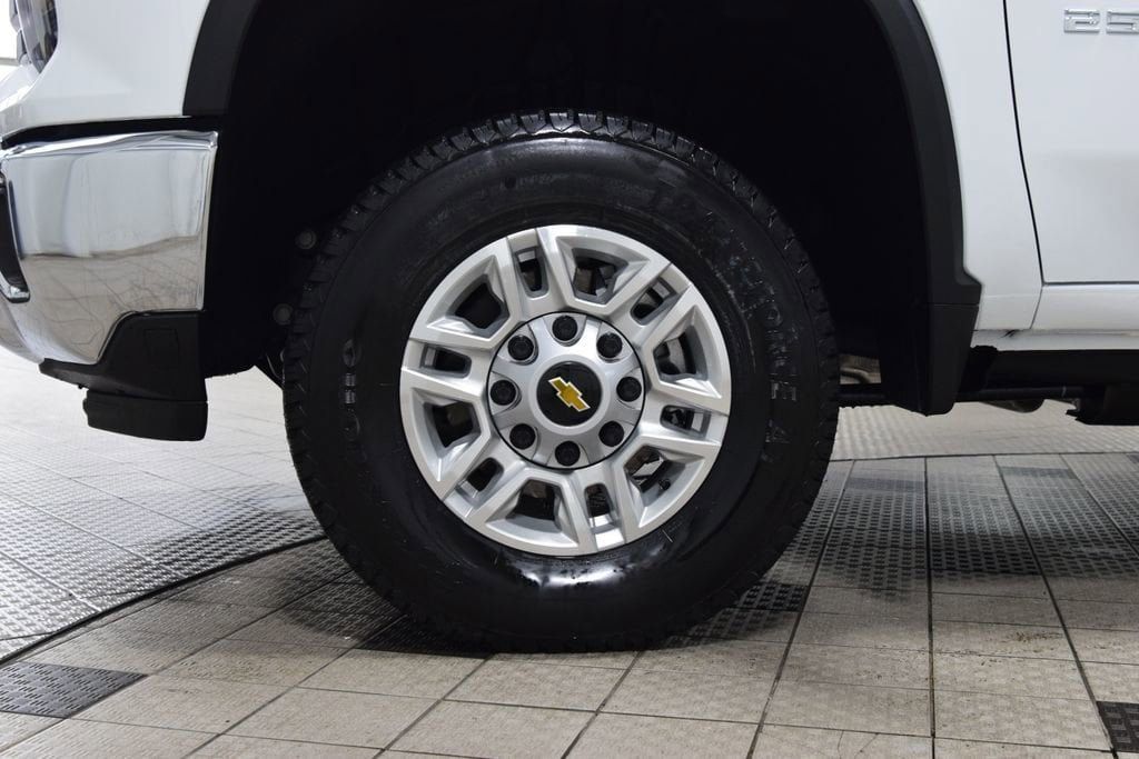 2026 Chevrolet Silverado 2500HD 4WD Crew Cab 172" Work Truck - 23012332 - 22