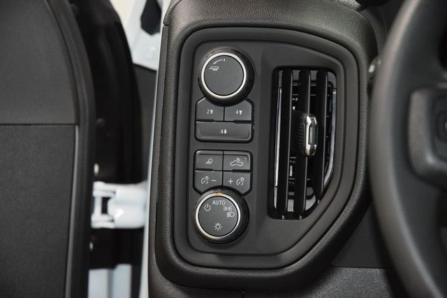 2026 Chevrolet Silverado 2500HD 4WD Crew Cab 172" Work Truck - 23012337 - 35