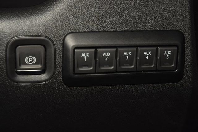 2026 Chevrolet Silverado 2500HD 4WD Crew Cab 172" Work Truck - 23057740 - 30