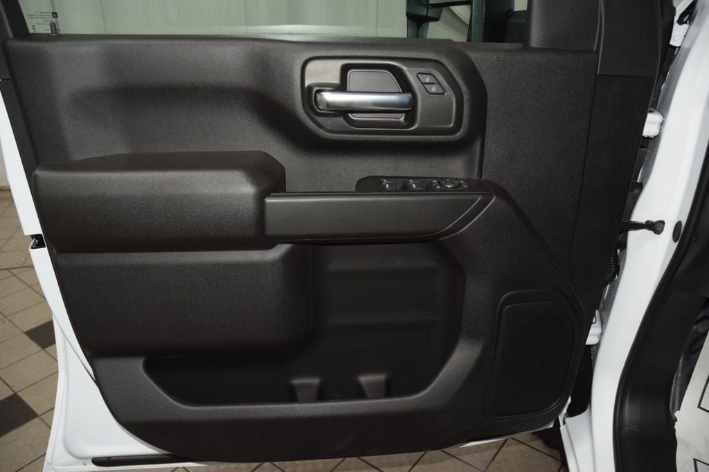 2026 Chevrolet Silverado 2500HD 4WD Crew Cab 172" Work Truck - 23057740 - 40