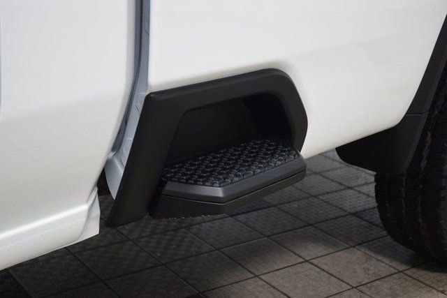 2026 Chevrolet Silverado 2500HD 4WD Reg Cab 142" Work Truck - 23012338 - 19