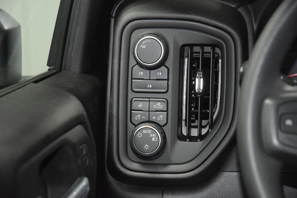 2026 Chevrolet Silverado 3500 HD Chassis Cab Work Truck - 23012368 - 30