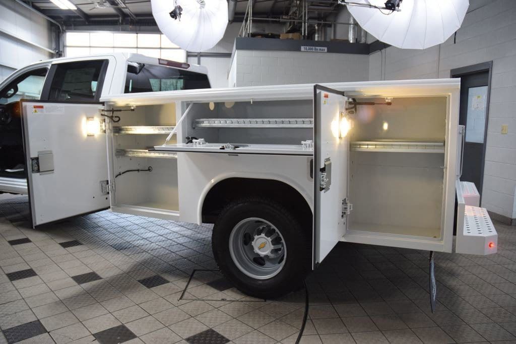 2026 Chevrolet Silverado 3500 HD Chassis Cab Work Truck - 23012368 - 44