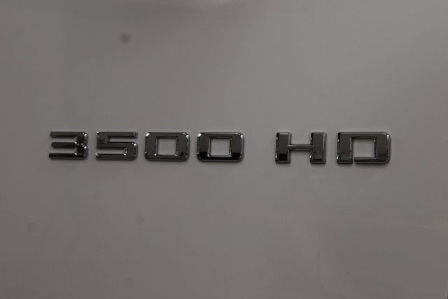 2026 Chevrolet Silverado 3500 HD Chassis Cab Work Truck - 23012374 - 9