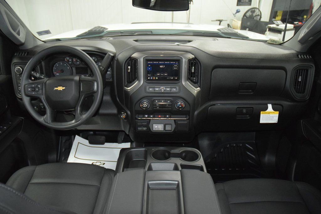 2026 Chevrolet Silverado 3500 HD Chassis Cab Work Truck - 23012374 - 19