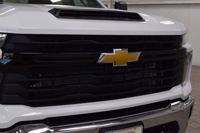 2026 Chevrolet Silverado 3500 HD Chassis Cab Work Truck - 23012381 - 5