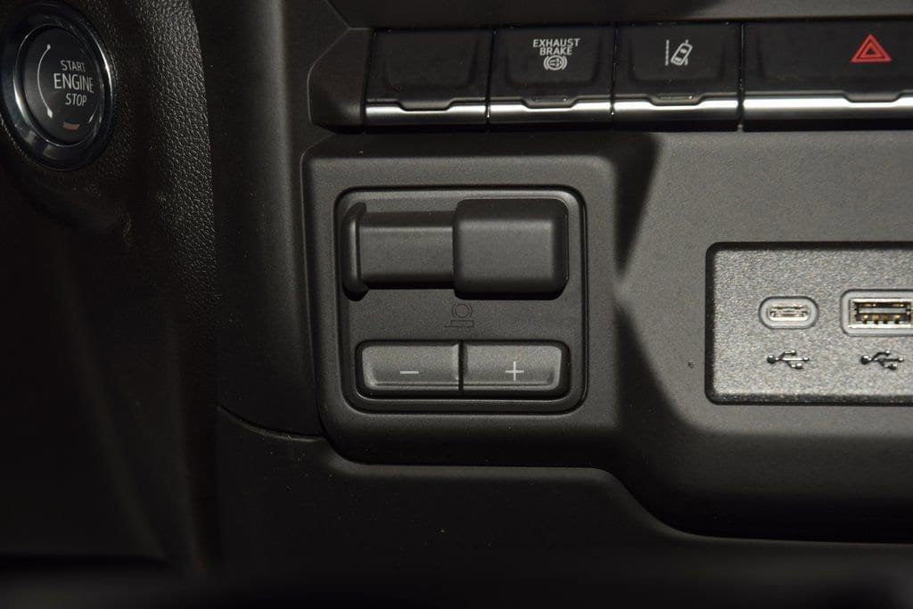 2026 Chevrolet Silverado 3500 HD Chassis Cab Work Truck - 23012382 - 28