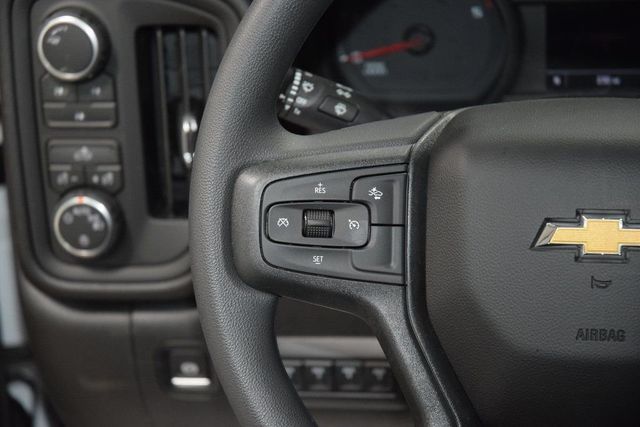 2026 Chevrolet Silverado 3500 HD Chassis Cab Work Truck - 23012382 - 32