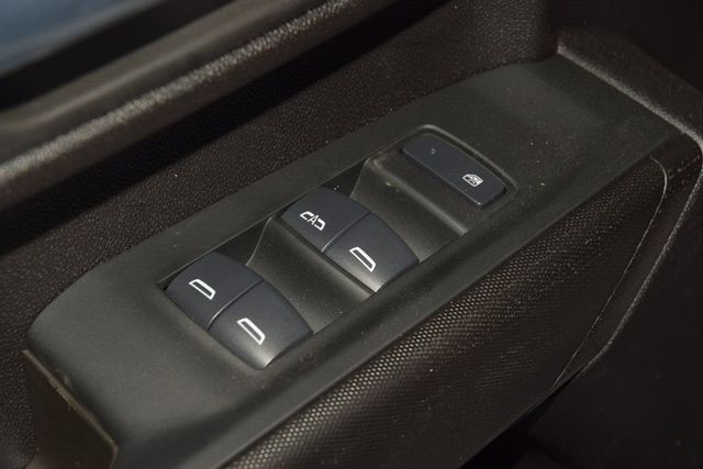 2026 Chevrolet Silverado 3500 HD Chassis Cab Work Truck - 23012382 - 40