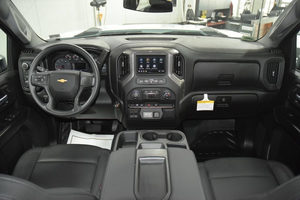 2026 Chevrolet Silverado 3500 HD Chassis Cab Work Truck - 23012383 - 25