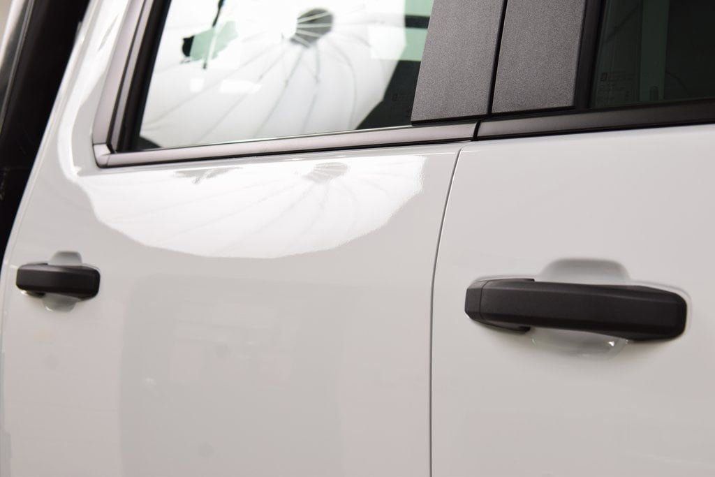 2026 Chevrolet Silverado 3500 HD Chassis Cab Work Truck - 23012384 - 11