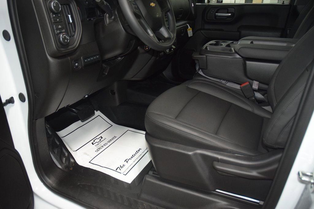 2026 Chevrolet Silverado 3500 HD Chassis Cab Work Truck - 23012384 - 28