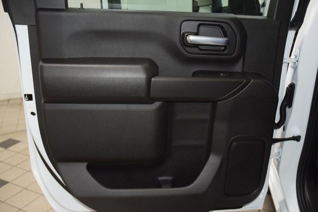 2026 Chevrolet Silverado 3500 HD Chassis Cab Work Truck - 23012384 - 32