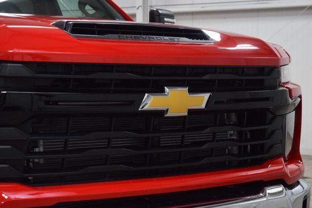 2026 Chevrolet Silverado 3500 HD Chassis Cab Work Truck - 23012385 - 4