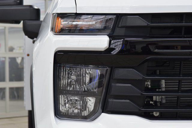 2026 Chevrolet Silverado 3500 HD Chassis Cab Work Truck - 23012388 - 5