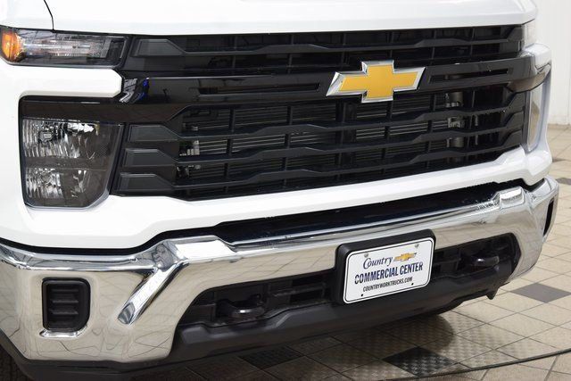 2026 Chevrolet Silverado 3500 HD Chassis Cab Work Truck - 23012388 - 6
