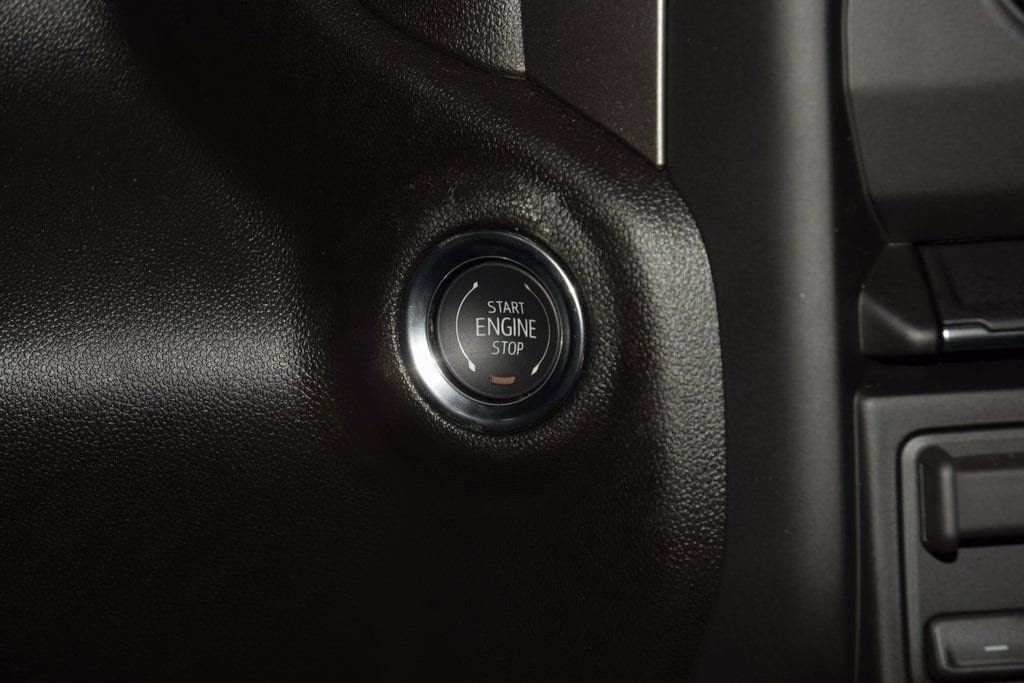 2026 Chevrolet Silverado 3500 HD Chassis Cab Work Truck - 23012390 - 24