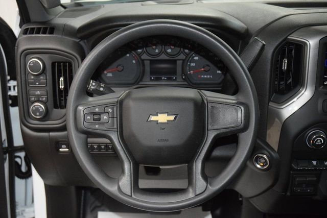 2026 Chevrolet Silverado 3500 HD Chassis Cab Work Truck - 23012390 - 26