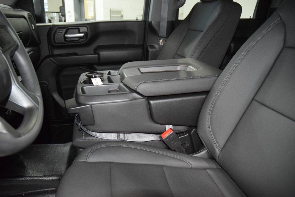 2026 Chevrolet Silverado 3500 HD Chassis Cab Work Truck - 23012390 - 30