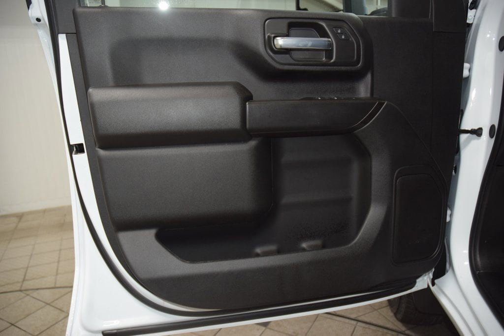 2026 Chevrolet Silverado 3500 HD Chassis Cab Work Truck - 23012390 - 34