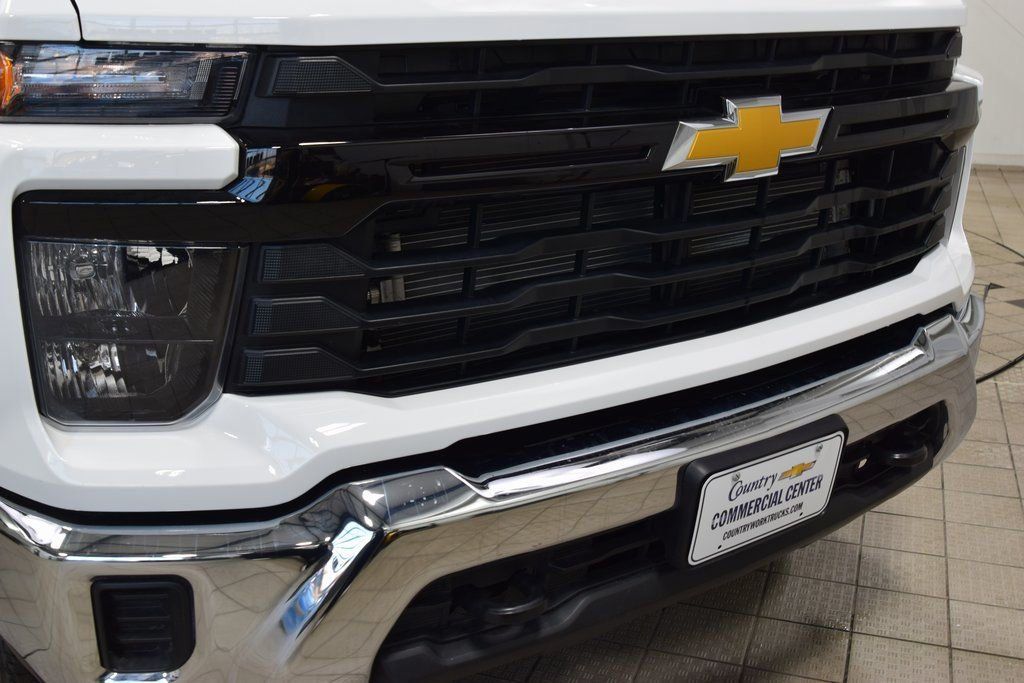 2026 Chevrolet Silverado 3500 HD Chassis Cab Work Truck - 23012390 - 6