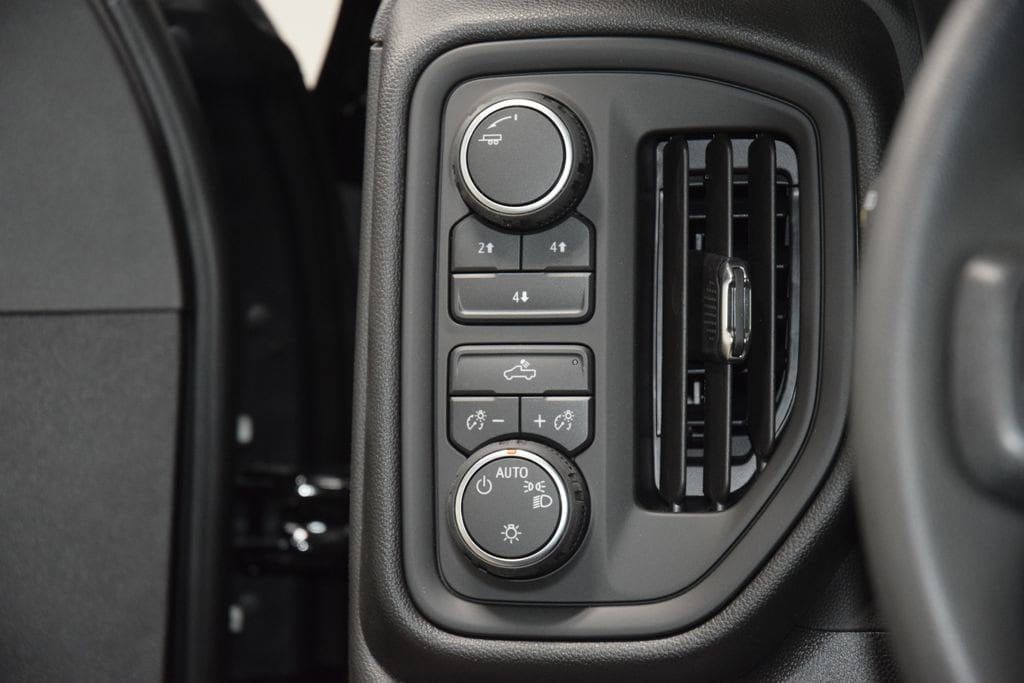 2026 Chevrolet Silverado 3500 HD Chassis Cab Work Truck - 23012391 - 29