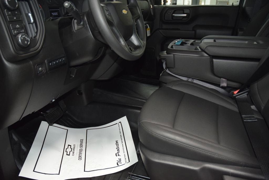 2026 Chevrolet Silverado 3500 HD Chassis Cab Work Truck - 23012391 - 32