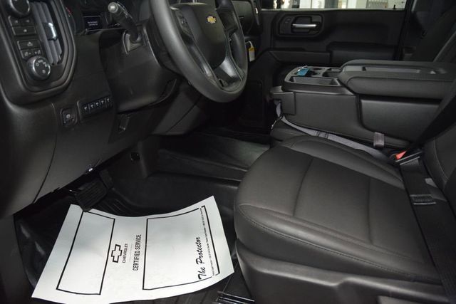 2026 Chevrolet Silverado 3500 HD Chassis Cab Work Truck - 23012391 - 32