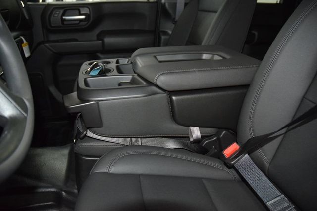 2026 Chevrolet Silverado 3500 HD Chassis Cab Work Truck - 23012391 - 34