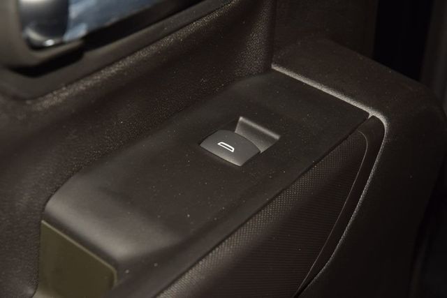 2026 Chevrolet Silverado 3500 HD Chassis Cab Work Truck - 23012391 - 37