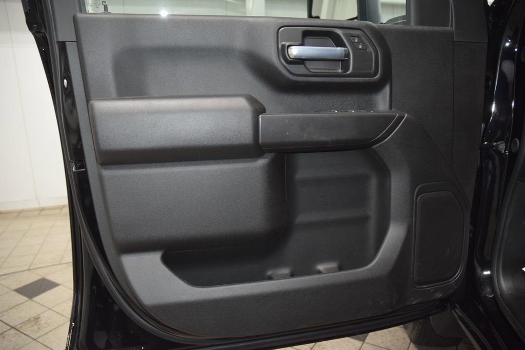 2026 Chevrolet Silverado 3500 HD Chassis Cab Work Truck - 23012391 - 38