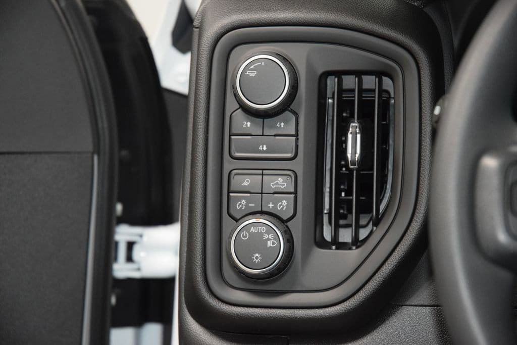 2026 Chevrolet Silverado 3500 HD Chassis Cab Work Truck - 23012394 - 30