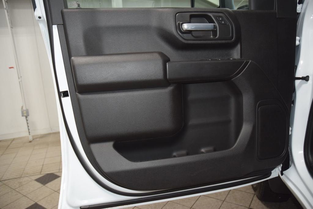 2026 Chevrolet Silverado 3500 HD Chassis Cab Work Truck - 23012394 - 39