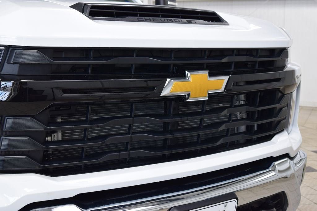 2026 Chevrolet Silverado 3500 HD Chassis Cab Work Truck - 23012394 - 5