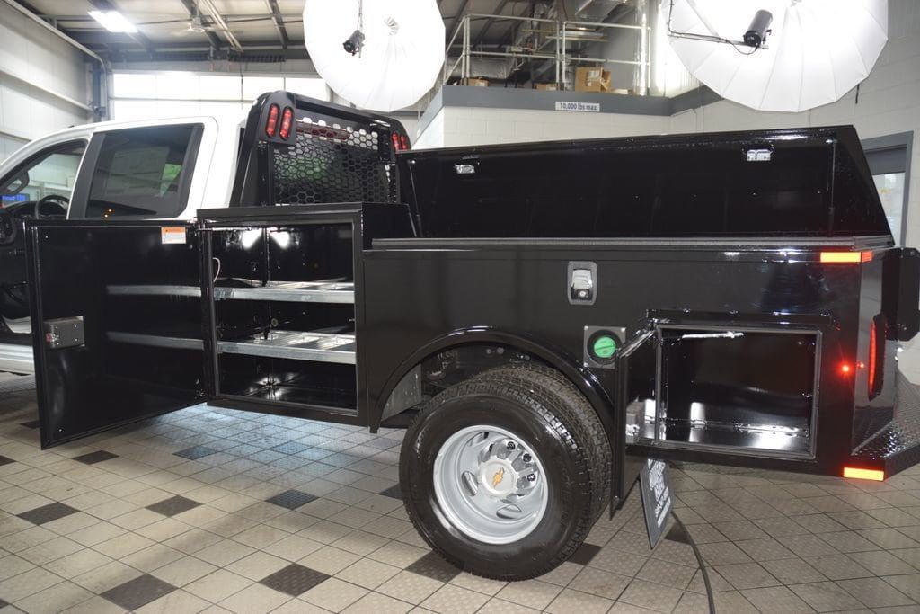 2026 Chevrolet Silverado 3500 HD Chassis Cab Work Truck - 23020030 - 43