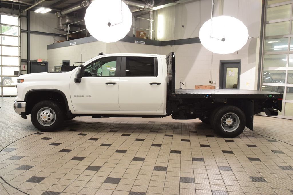 2026 Chevrolet Silverado 3500 HD Chassis Cab Work Truck - 23041876 - 2
