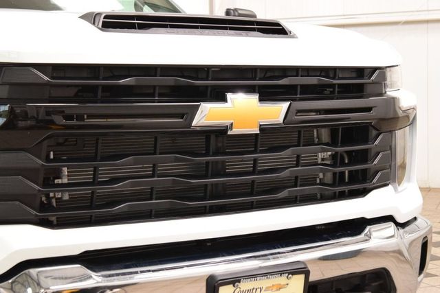 2026 Chevrolet Silverado 3500 HD Chassis Cab Work Truck - 23041876 - 5