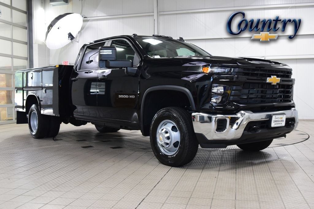 2026 Chevrolet Silverado 3500 HD Chassis Cab Work Truck - 23041877 | Video 1