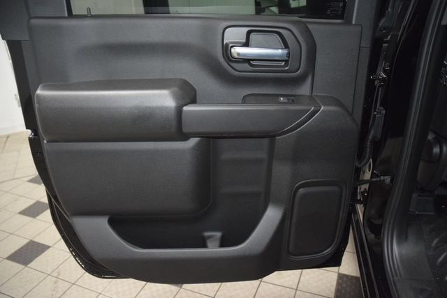 2026 Chevrolet Silverado 3500 HD Chassis Cab Work Truck - 23041877 - 37