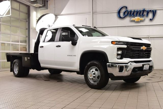 2026 Chevrolet Silverado 3500 HD Chassis Cab Work Truck - 23042455 - 0